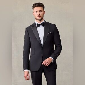 The Black Tux Peak Lapel Tuxedo, Italian Merino Wool 42R&Wool Pants Size:32 (R19